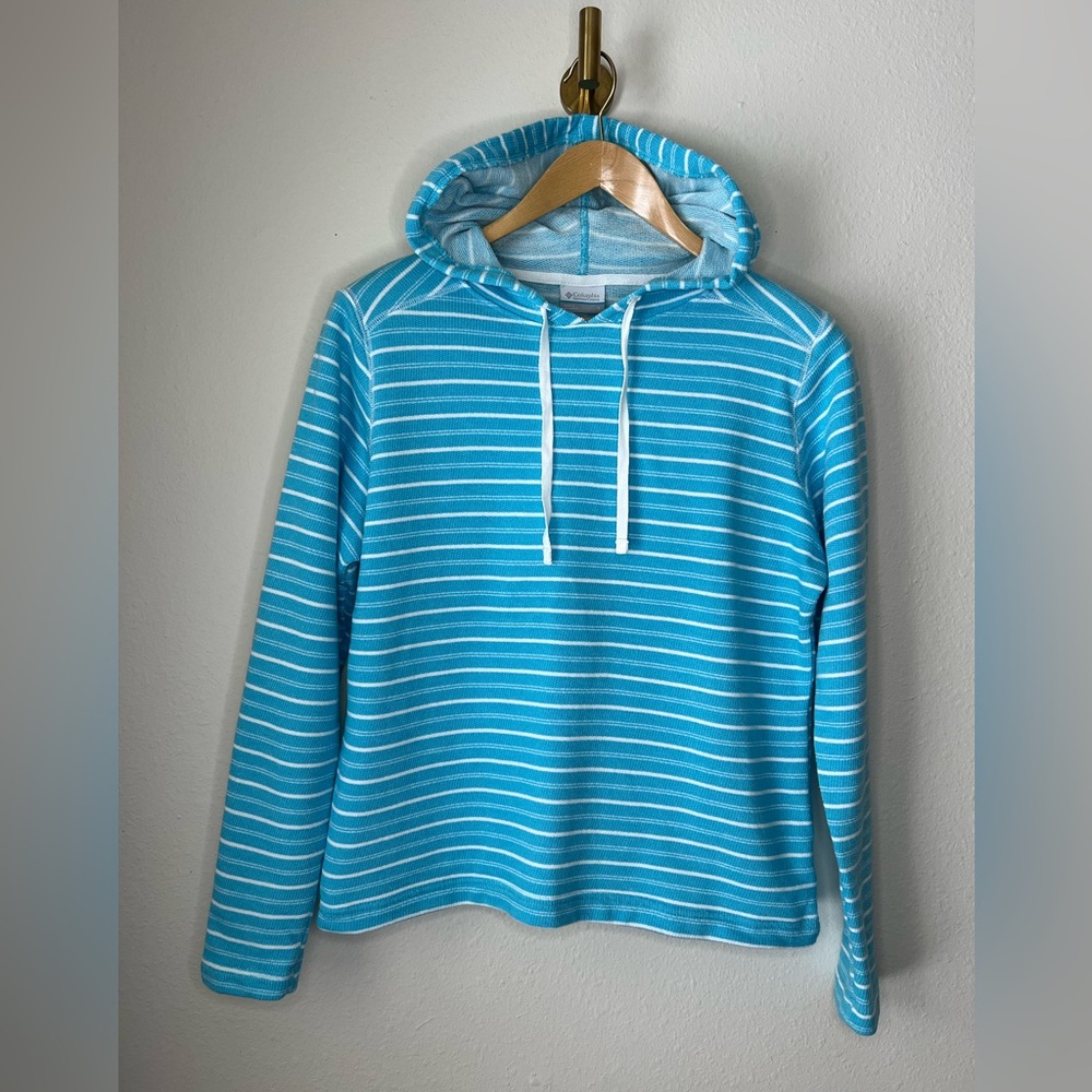 Light Blue Columbia PFG Sweatshirt size S